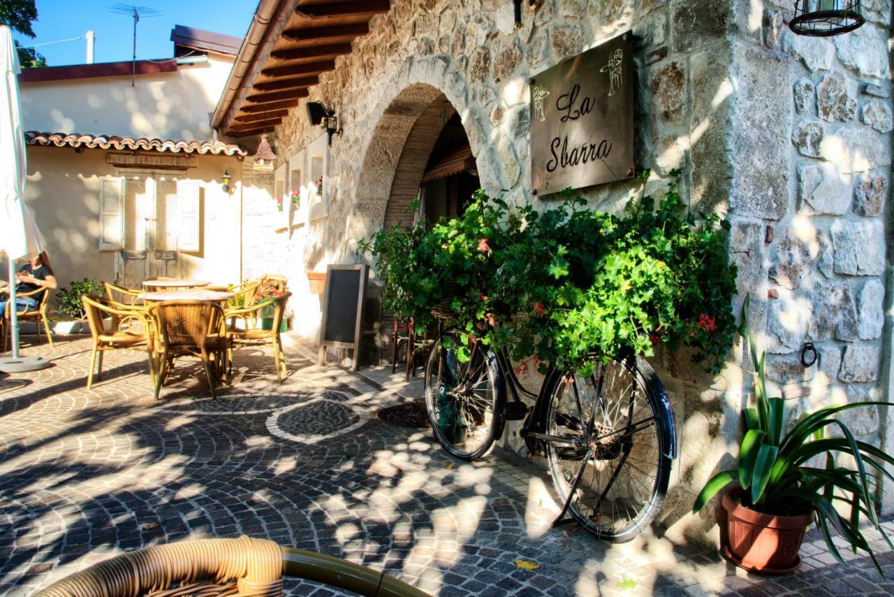 Aria Di Bosco Bed & Breakfast LʼAquila Eksteriør bilde